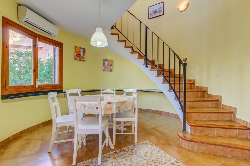 Villa Aquari Llucmajor  Εξωτερικό φωτογραφία